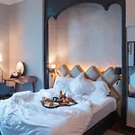 Hotel Le Monastere De Mont & 4*