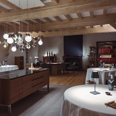 Le Monastere De Mont & Saint-Mont