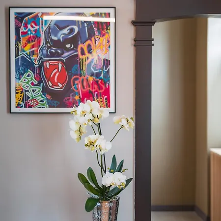 Le Monastere De Mont & 호텔