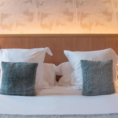 Le Monastere De Mont & 4*