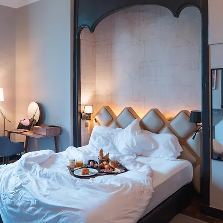 호텔 Le Monastere De Mont & 4*