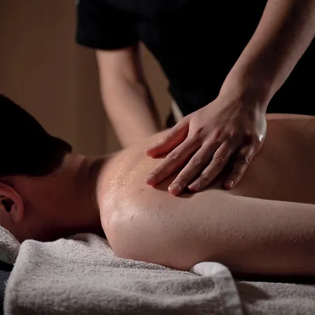 호텔 Le Monastere De Mont & 4*