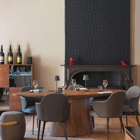 Le Monastere De Mont & Hotel